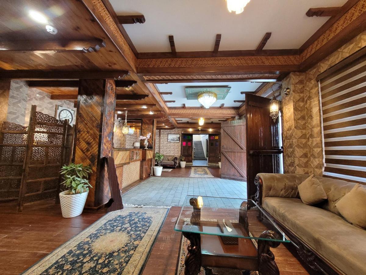 Srīnagar Hotel Green Rooms מראה חיצוני תמונה