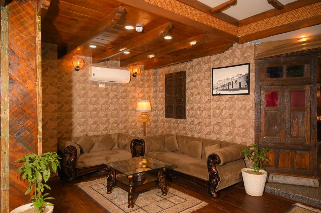 Srīnagar Hotel Green Rooms מראה חיצוני תמונה
